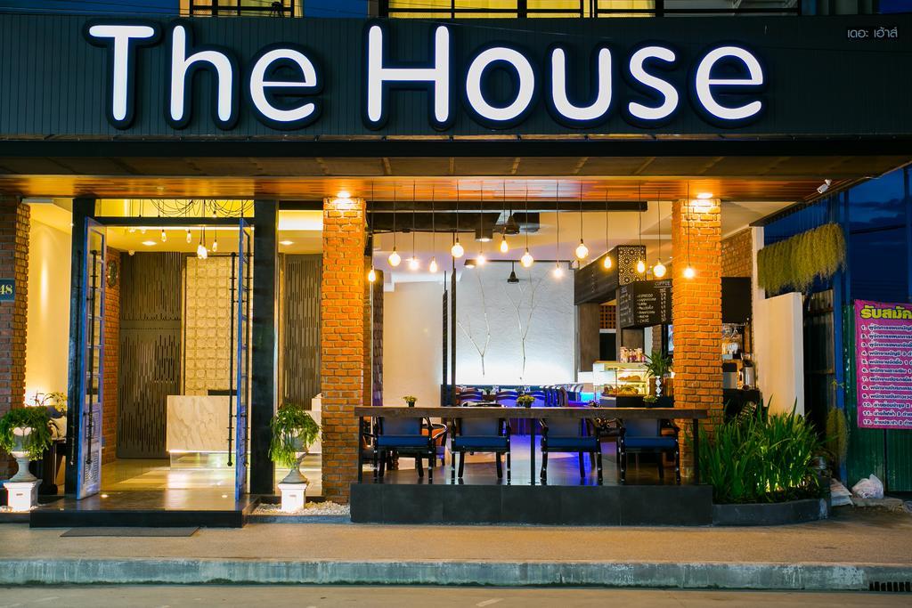 The House Patong Hotel Kültér fotó