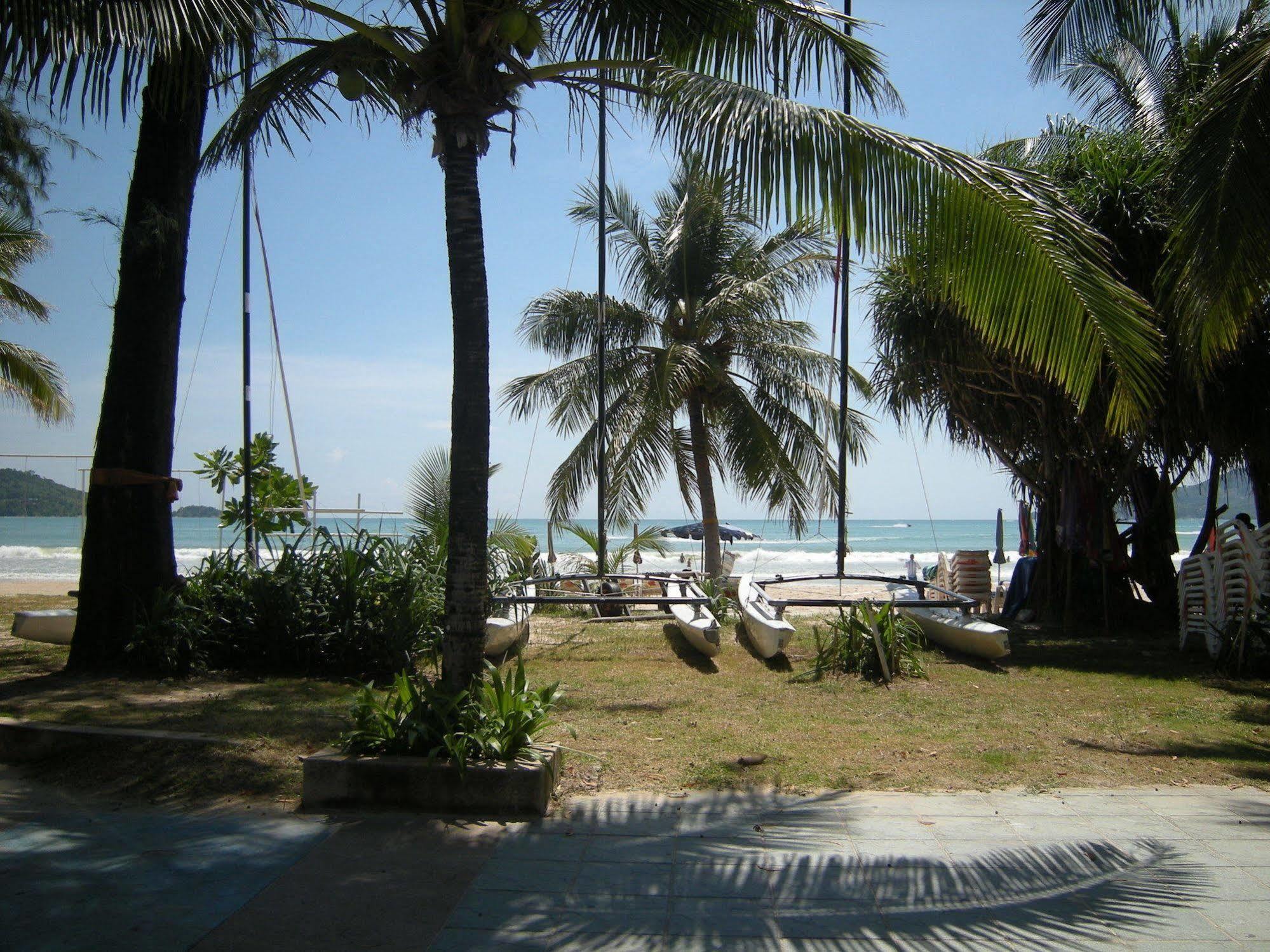 The House Patong Hotel Kültér fotó